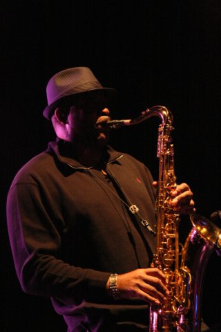 hulon022.jpg